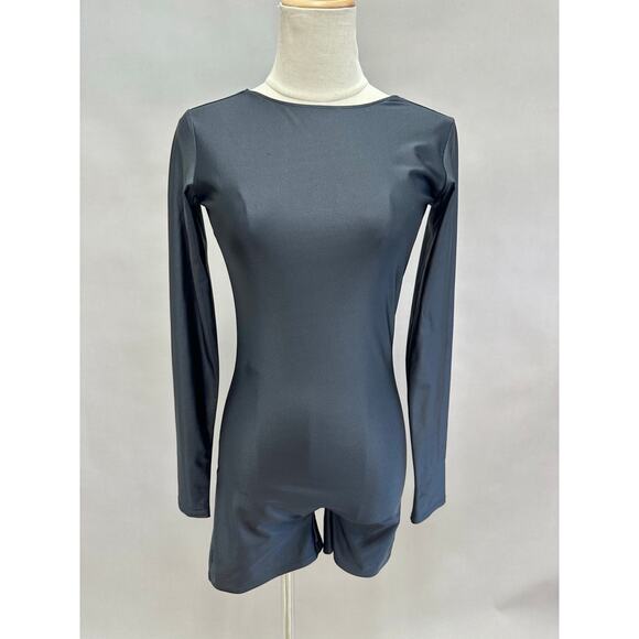 Outdoor Voices Beam 3.5" bodysuit in black  long sleeve Size Medium NWT - Picture 2 of 16